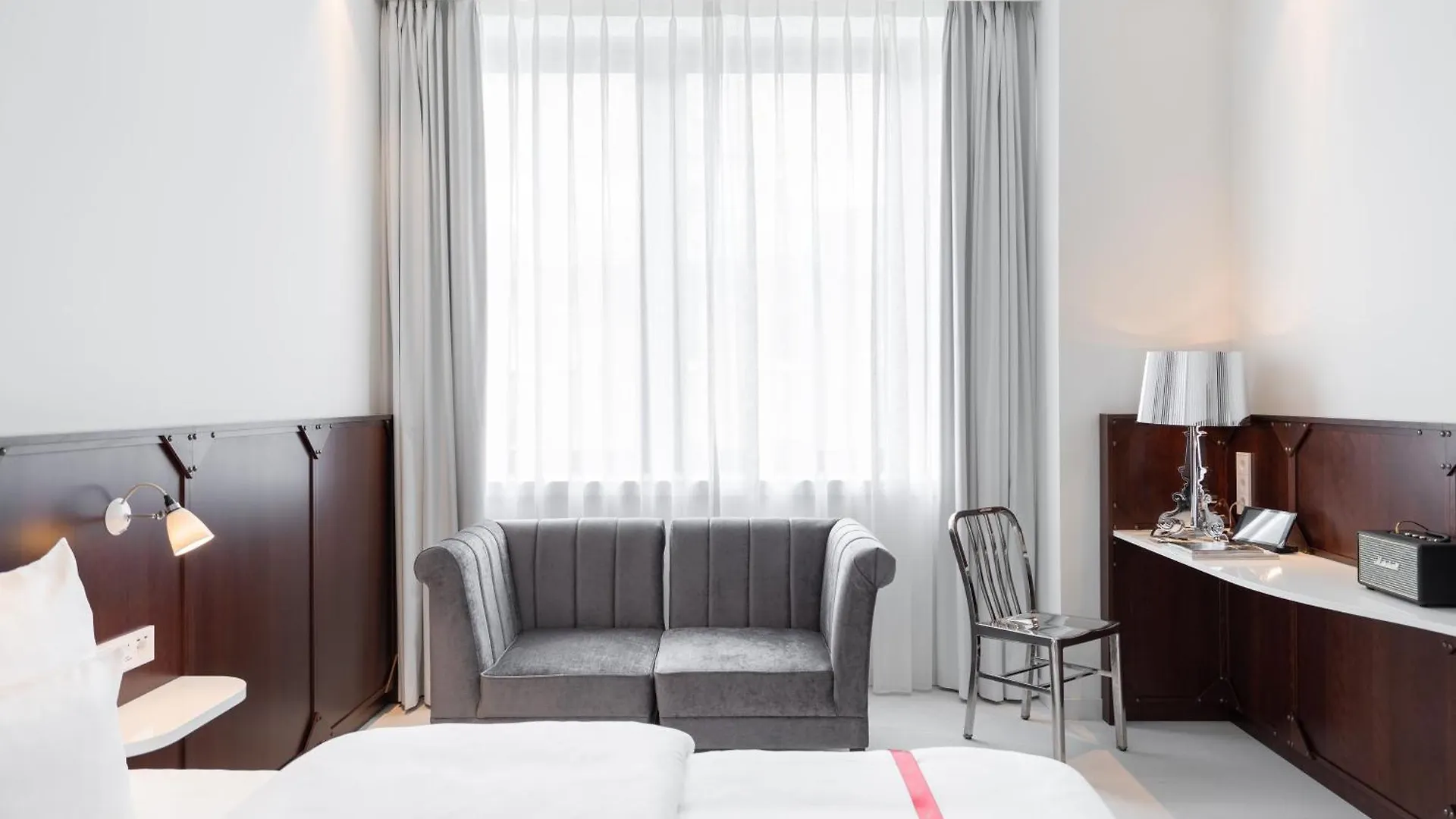 Ruby Leni Hotel Dusseldorf