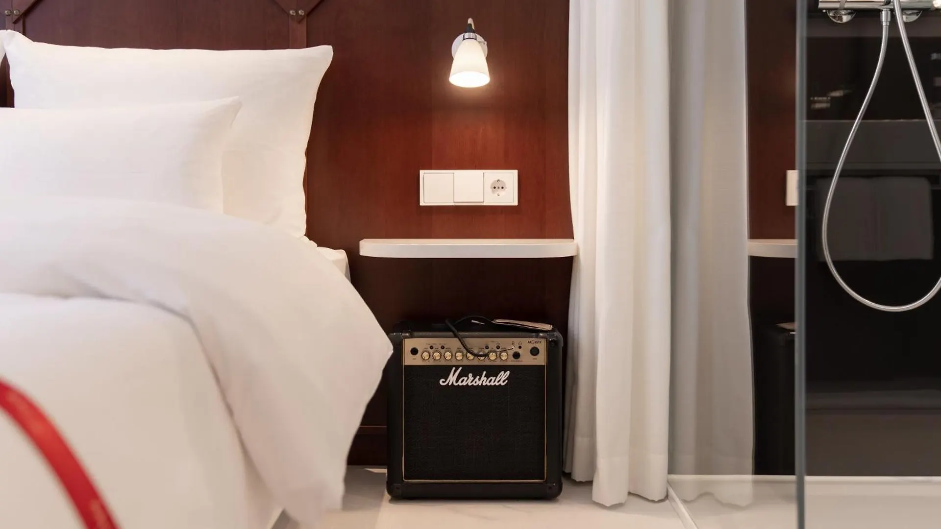 Ruby Leni Hotel Dusseldorf