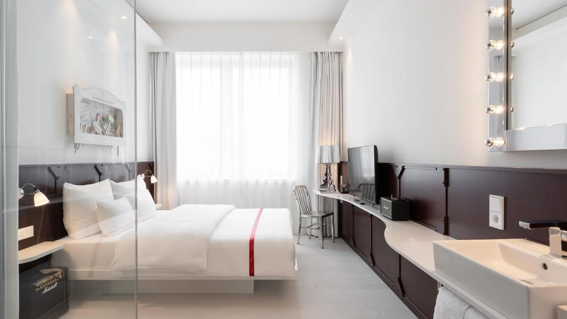 Ruby Leni Hotel Dusseldorf Germany